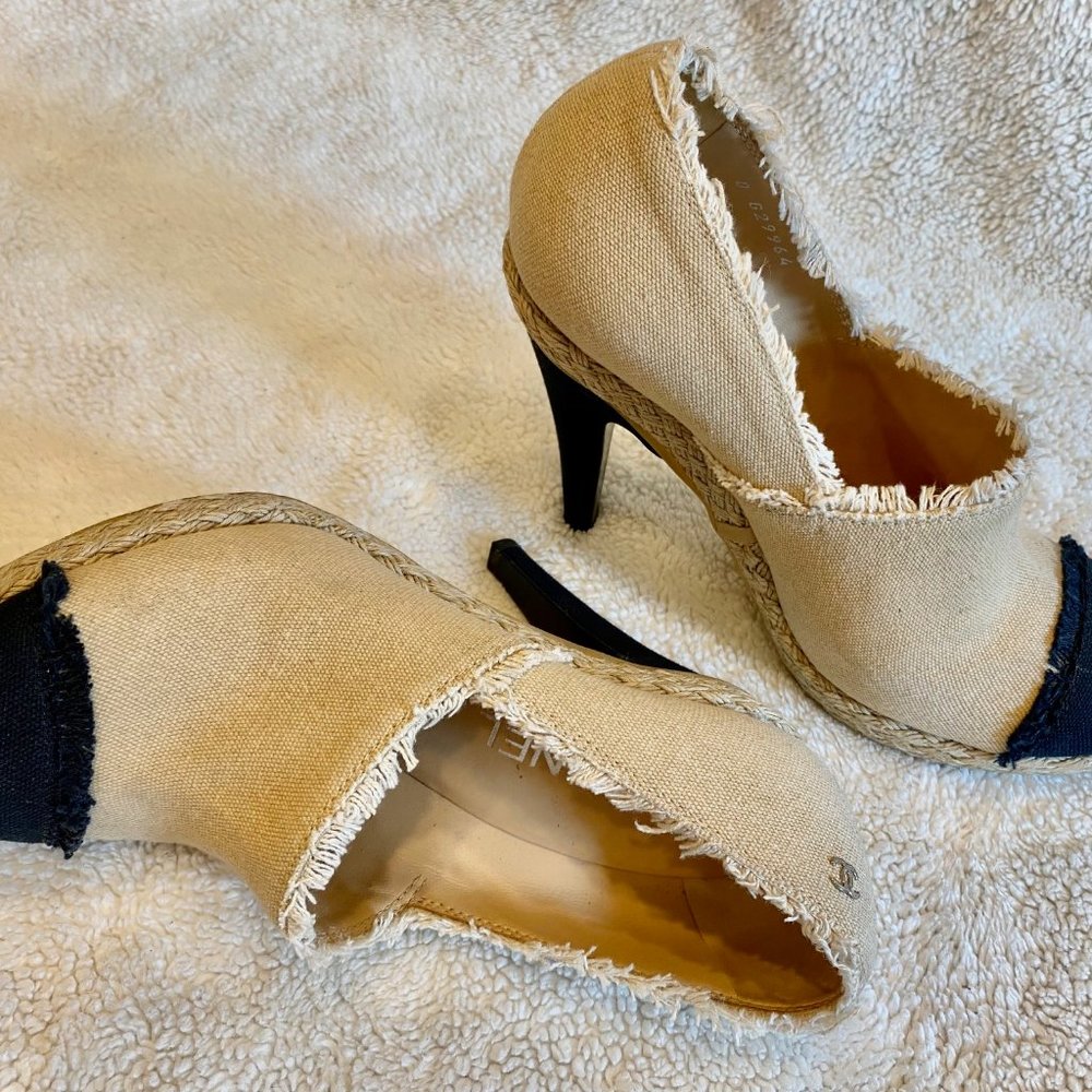 CHANEL Canvas Cap Toe Espadrille Booties (39.5) - Picture 12 of 15